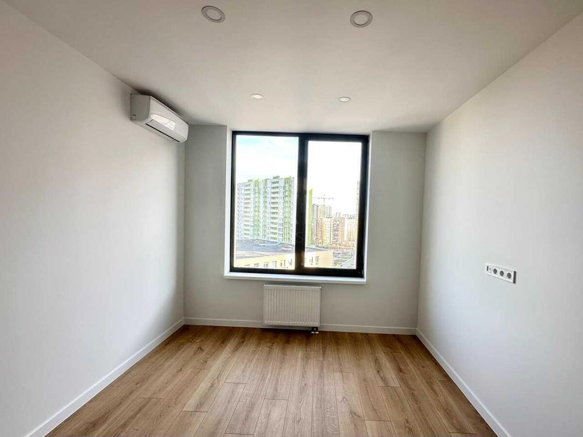 1k apartment pr-t Berestejskij 67624857