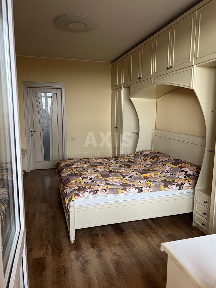 3к квартира ул. Николая Амосова 5616612