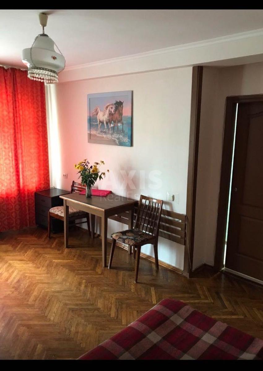 1k apartment bul. Verhovnoi' Rady 181