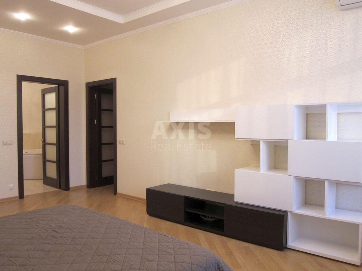4k apartment bul. Lesi Ukrai'nky 7Б7