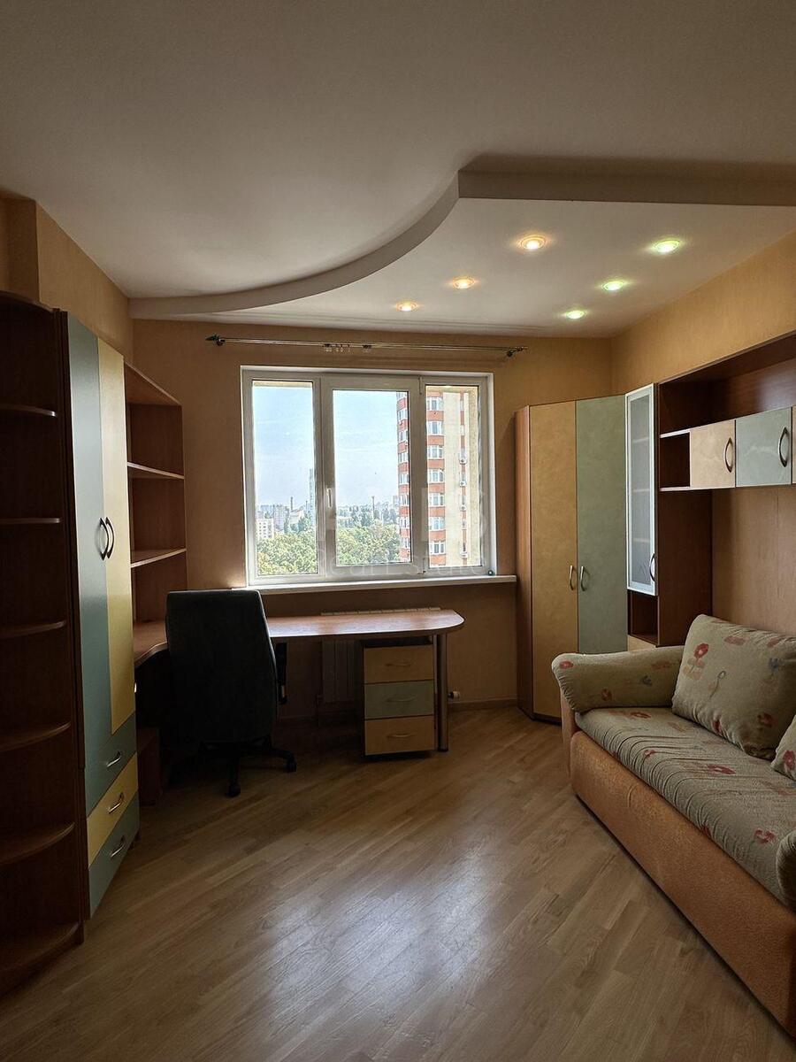 3k apartment vul. Pushynoi' Feodory 199