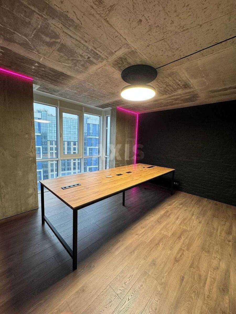 Office vul. Mykhayla Boychuka 41Б, 200m2634019