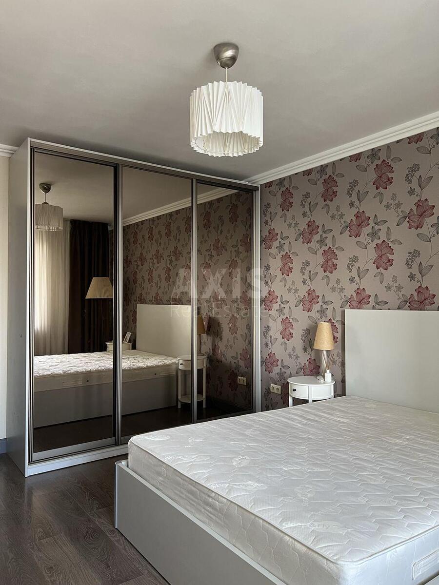 1k apartment vul. Degtjarivs'ka 25А11