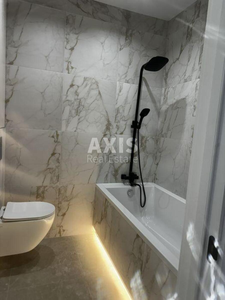 2k apartment vul. Vsevoloda Zmijenka 34/219