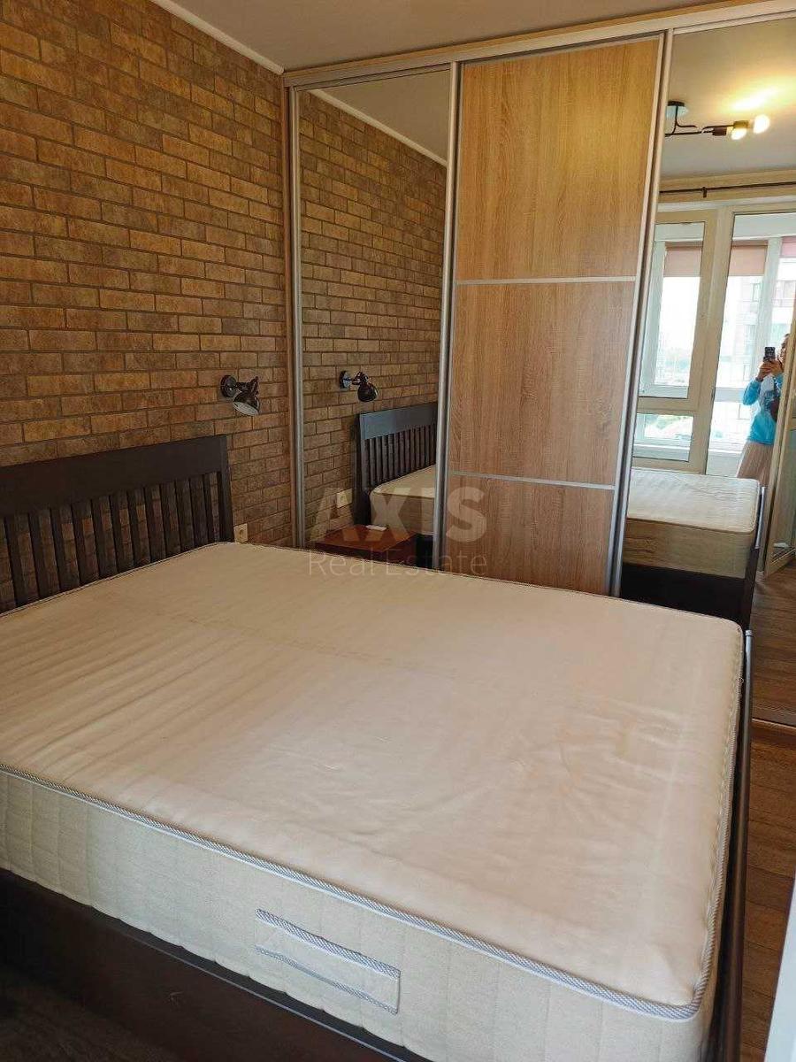 1k apartment vul. Zarichna 13