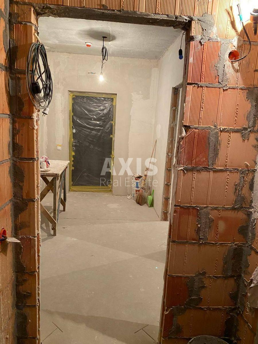 2k apartment vul. Krams'kogo Ivana 10Л1