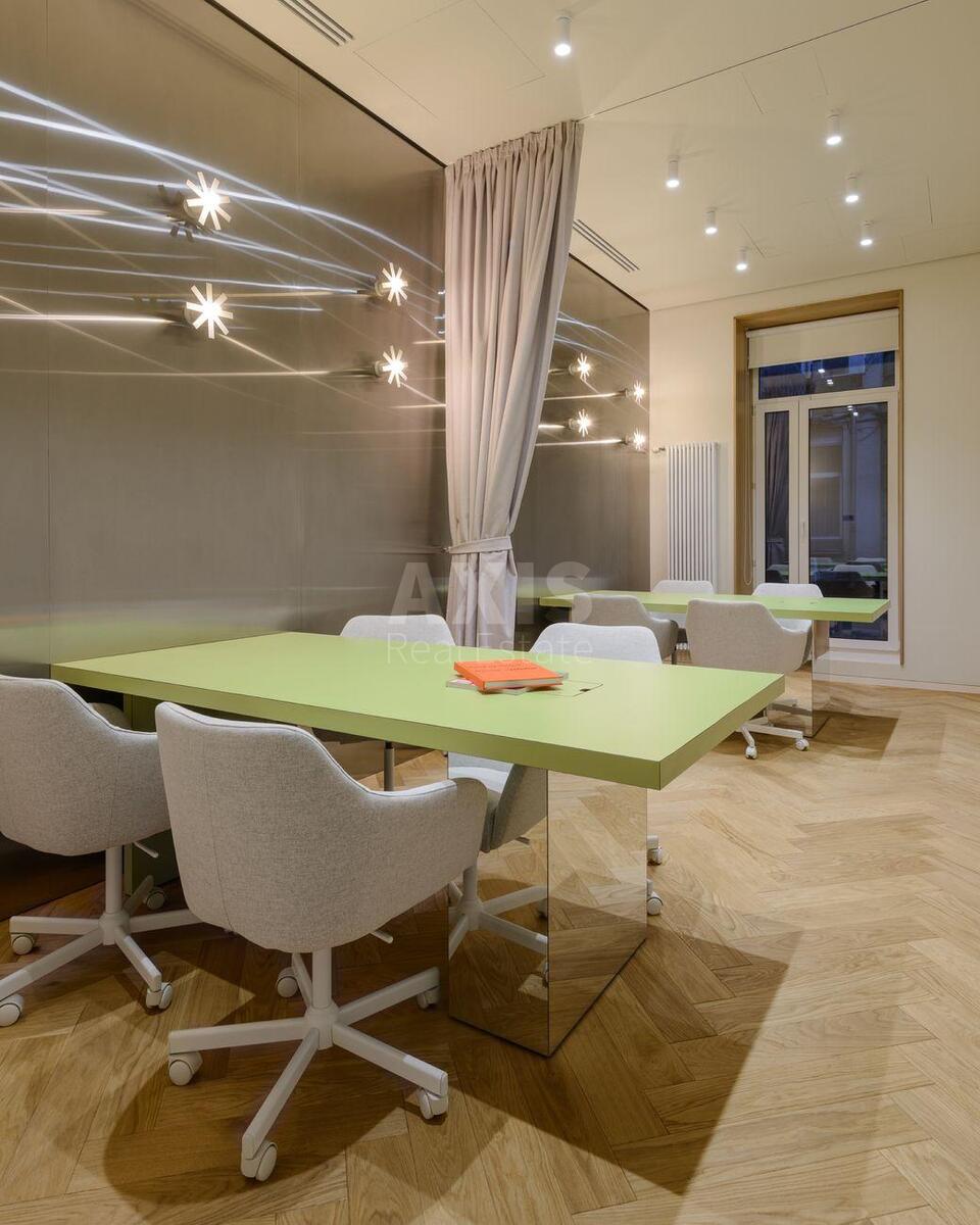Office vul. Zhyljans'ka 5/60, 100m27