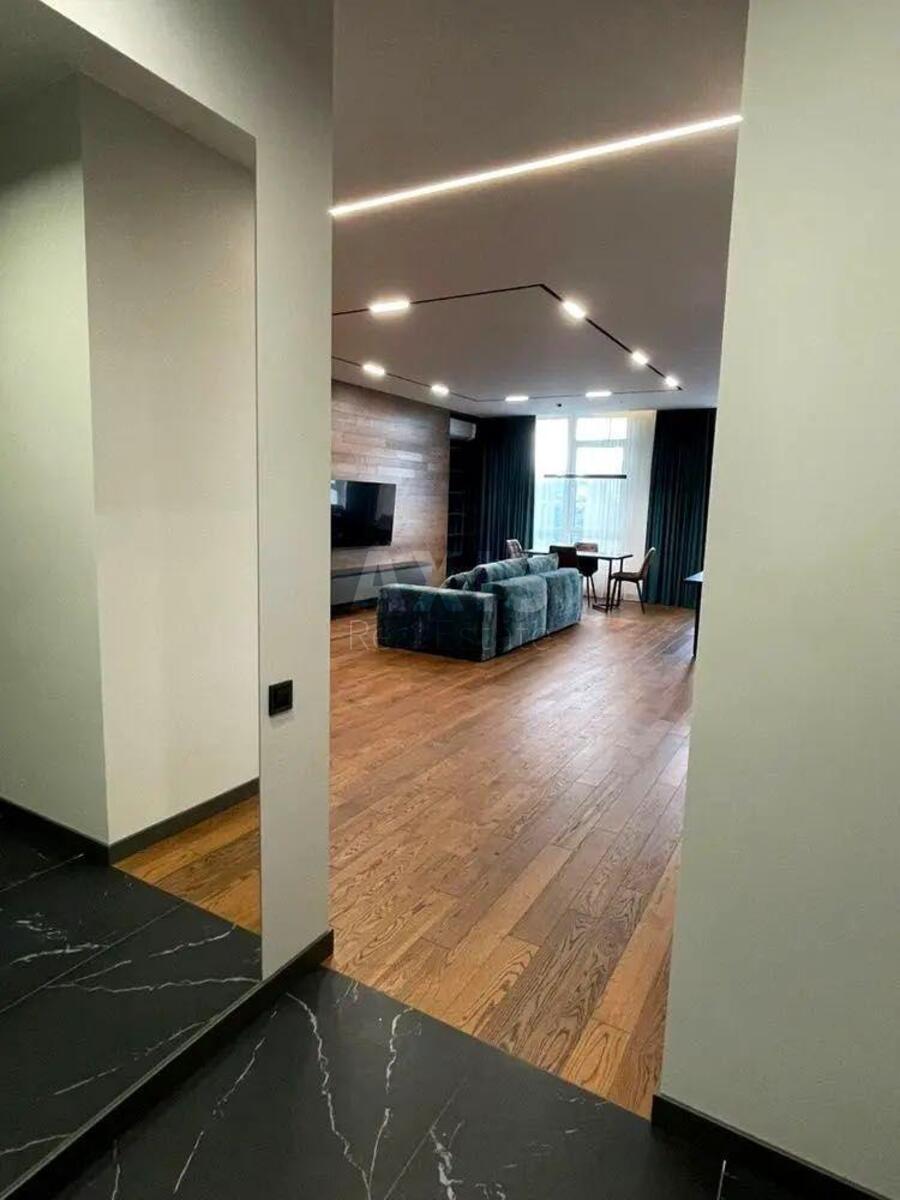 3k apartment vul. Zhyljans'ka 686305417