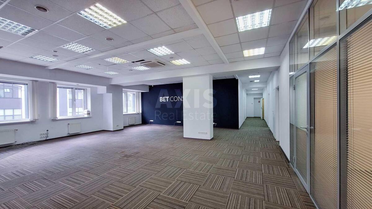 Office vul. Pymonenka Mykoly 13, 344m22