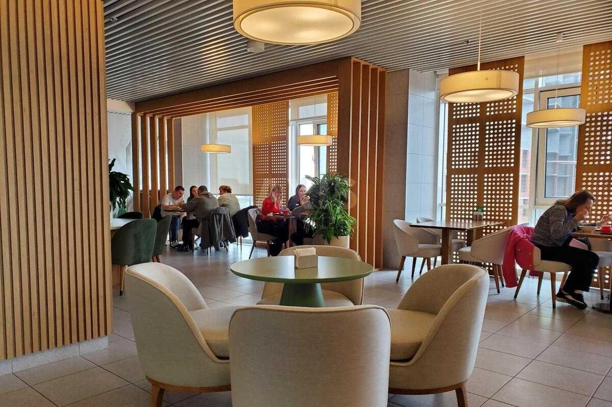 Office vul. Baggovutivs'ka 23, 179m28