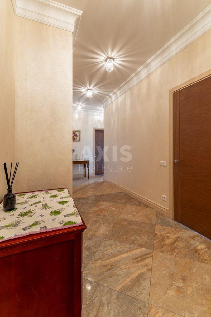 3k apartment vul. Jevgena Konoval'cja 36В7