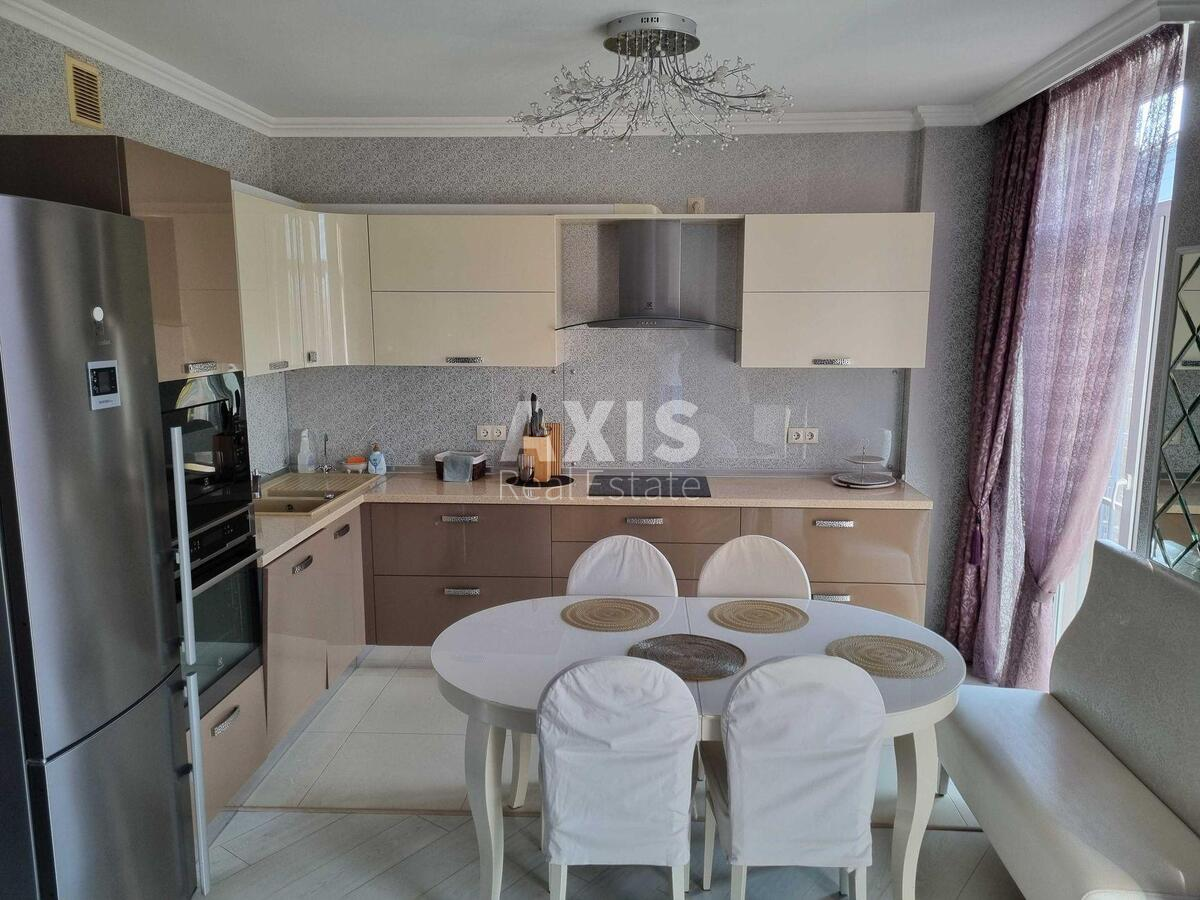 3k apartment vul. Regeneratorna 4