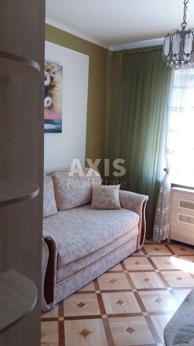 2k apartment vul. Pryozerna 124