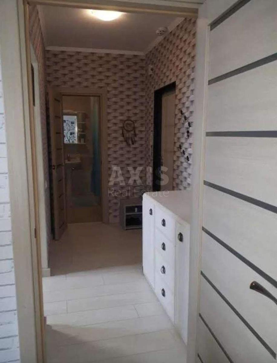 1k apartment vul. Myloslavs'ka 20