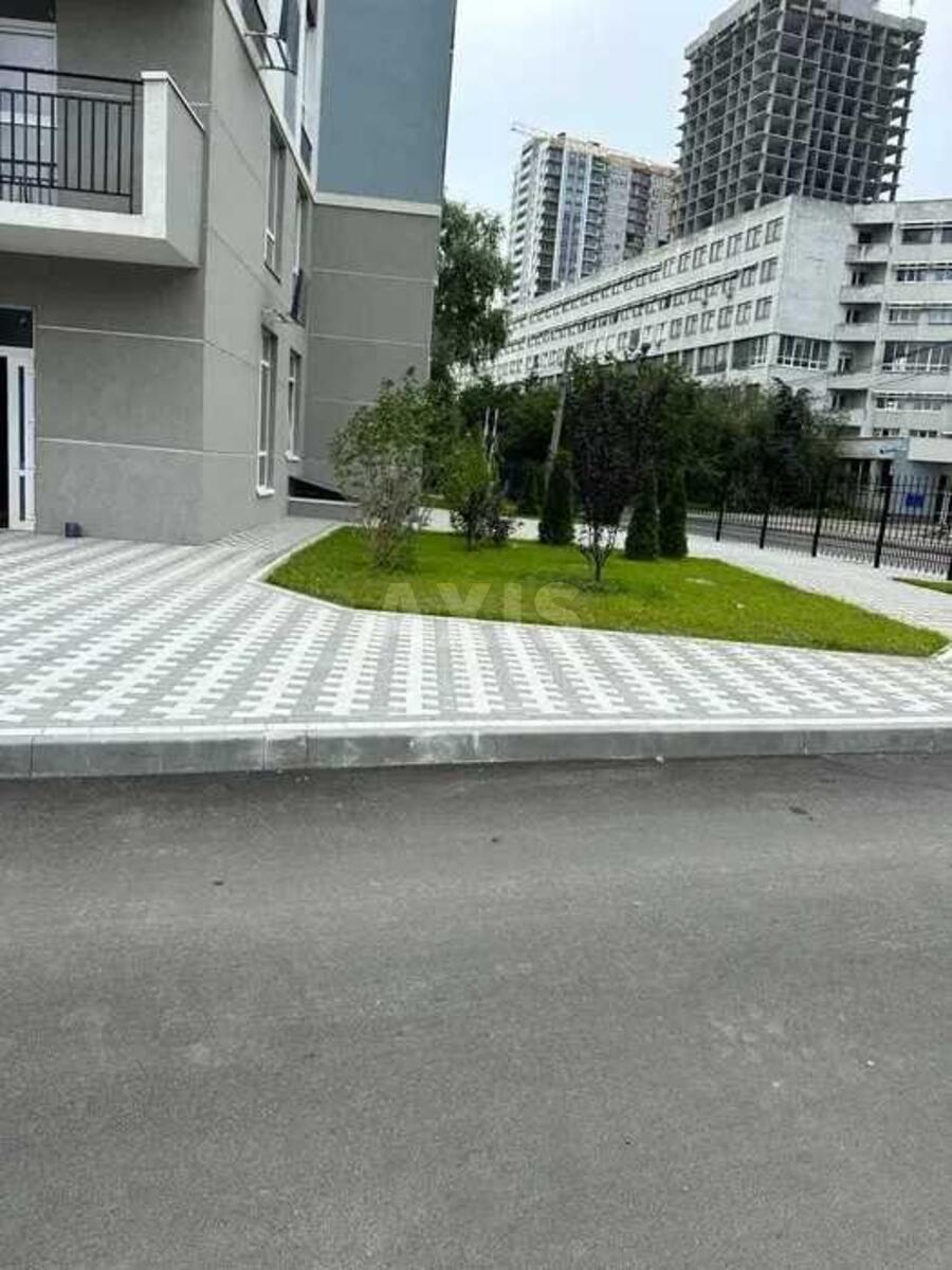 1k apartment pr-t Glushkova Akademika 4213