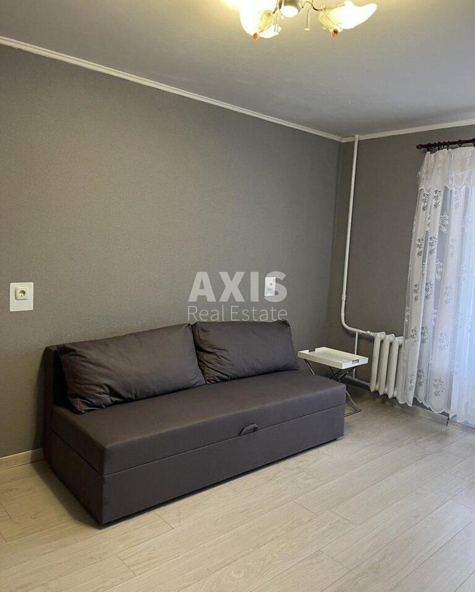 2k apartment vul. Oleny Pchilky 2Б3