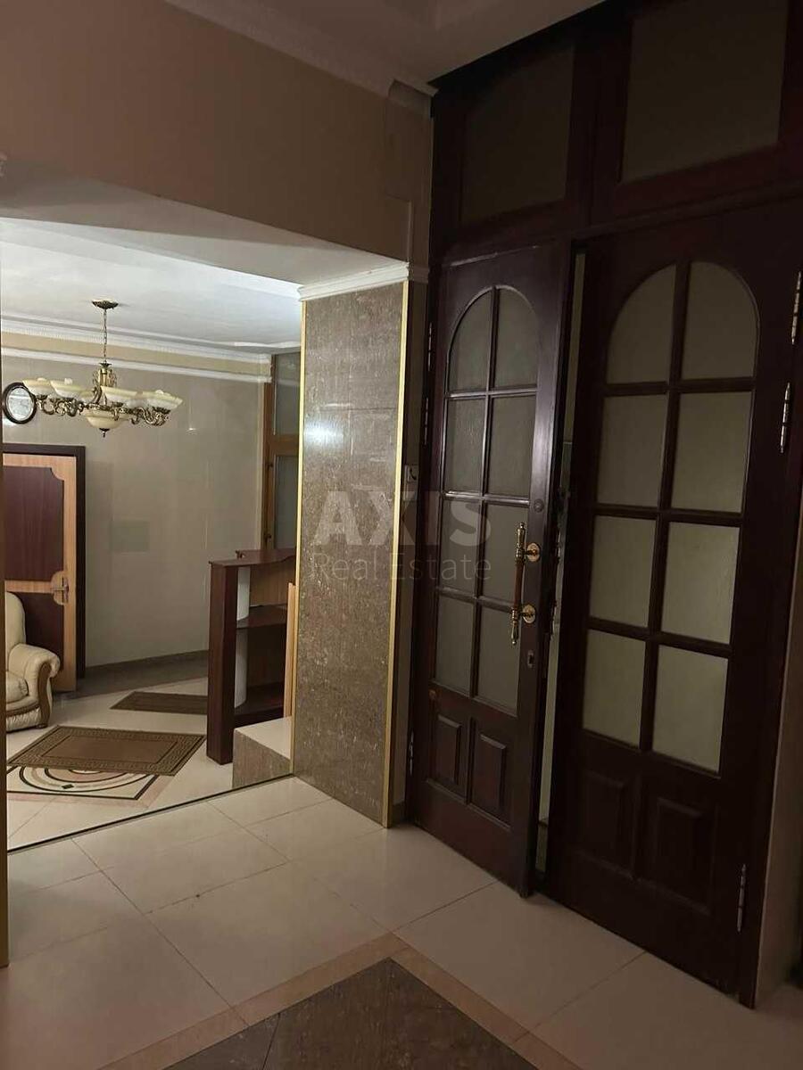 Офис ул. Крещатик 25, 100м2640990