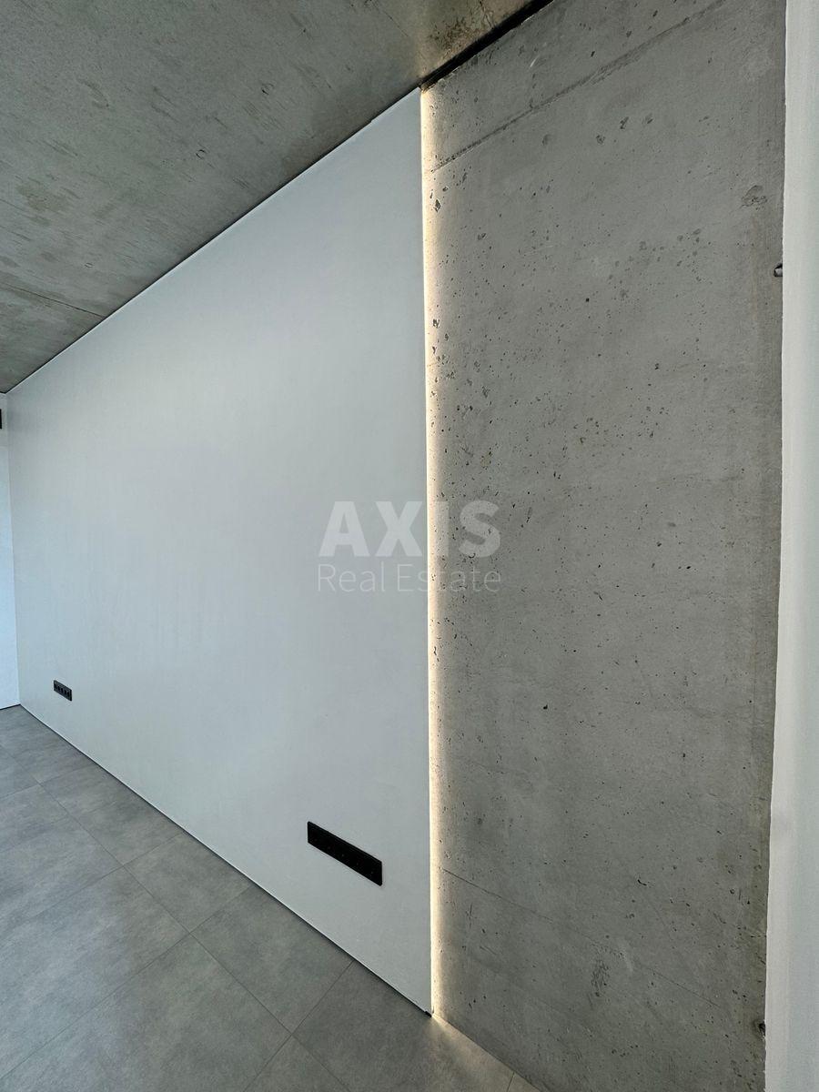 Office vul. Kamianska 127, 27m22