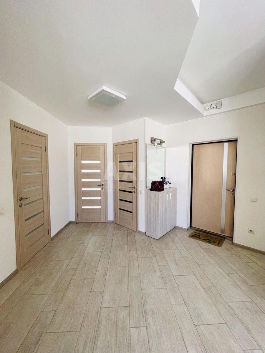 1k apartment vul. Dragomanova 6/111