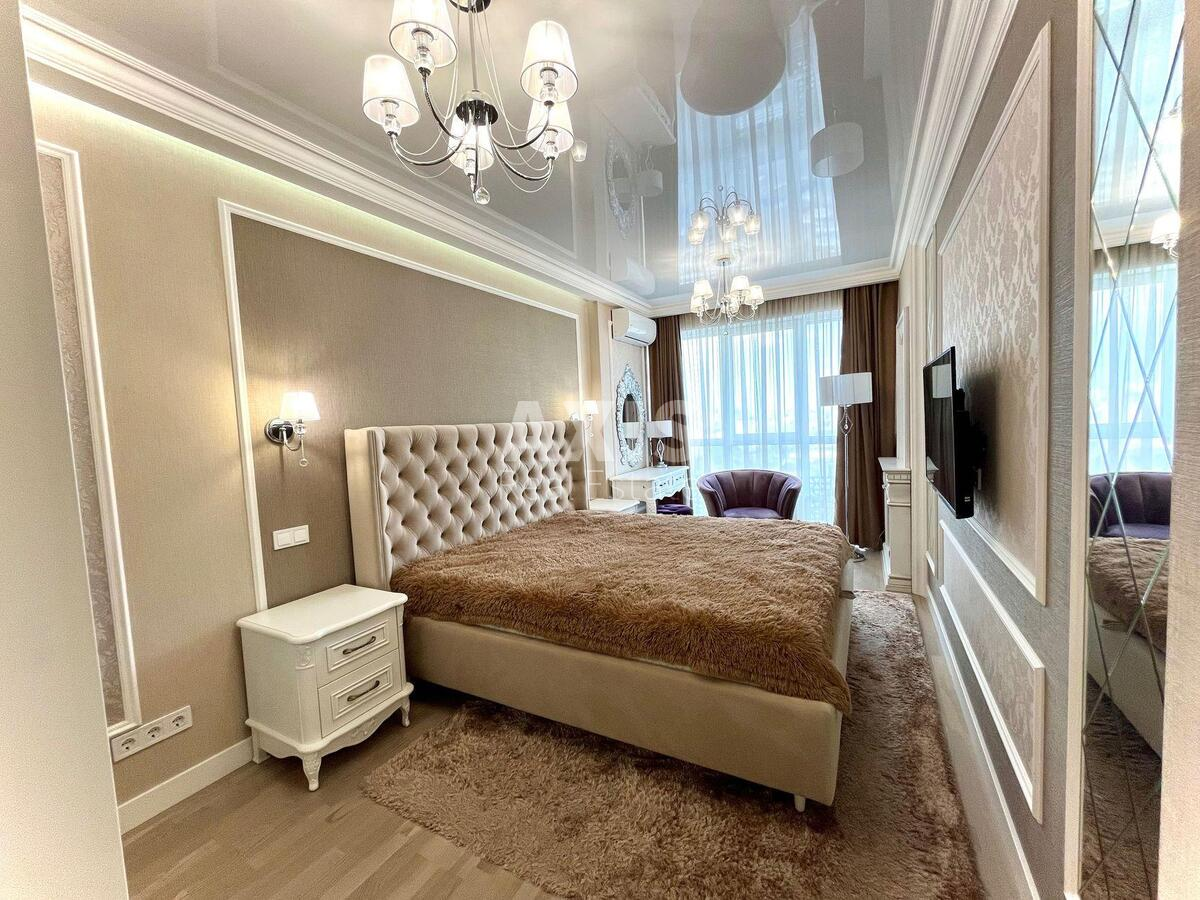 2k apartment vul. Lypkivs'kogo Vasylja Mytropolyta 16Г577626