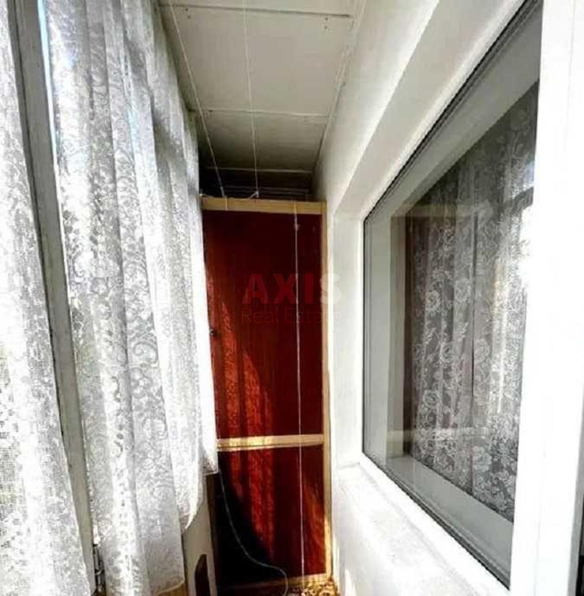 1k apartment vul. Chervonopil's'ka 20/153