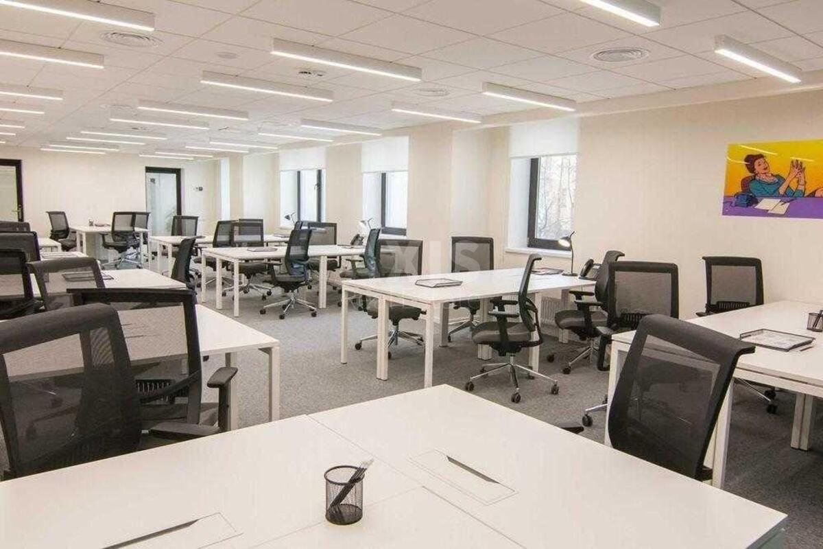 Office vul. Saksagans'kogo 70А, 252m2