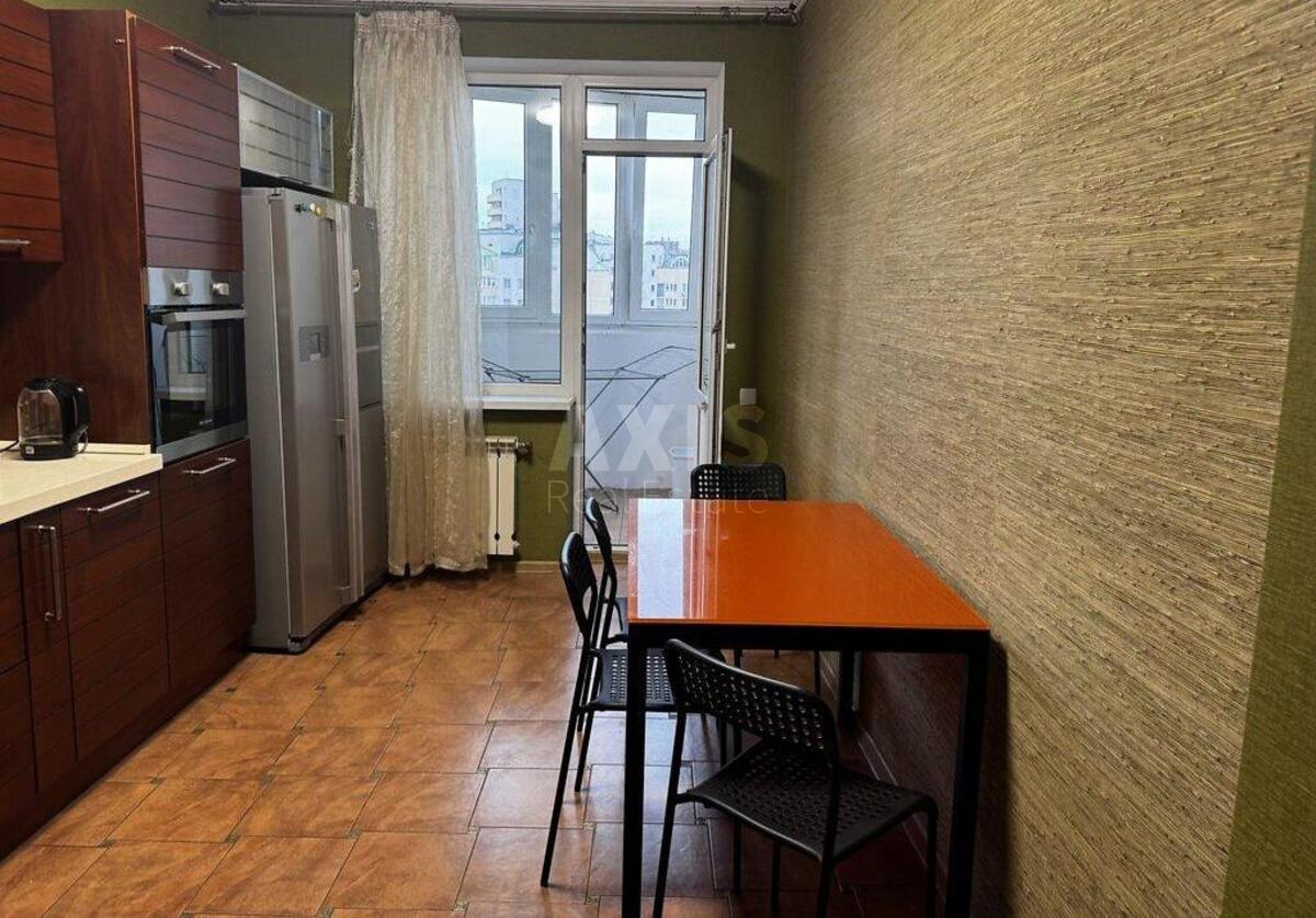 3k apartment nab. Dniprovs'ka 25563571