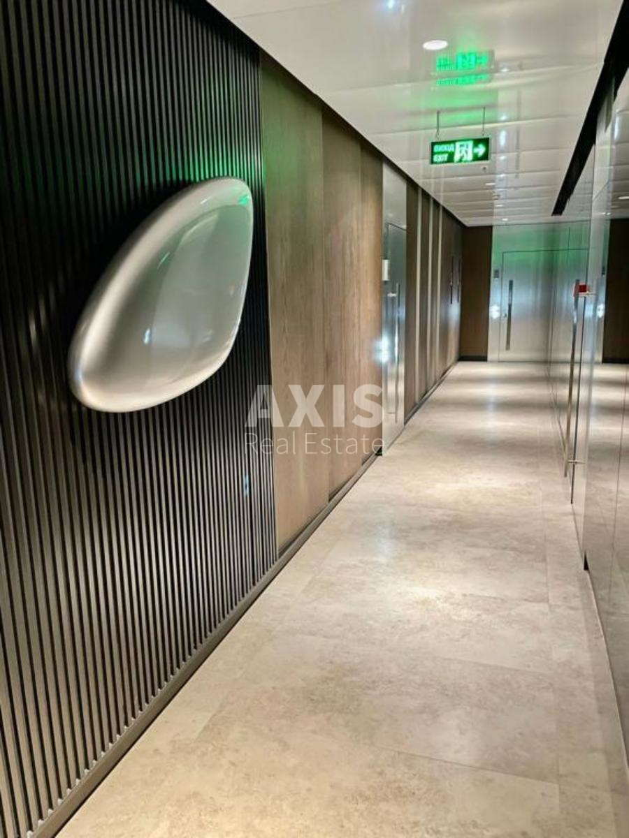 3k apartment vul. Dragomyrova Myhajla 18