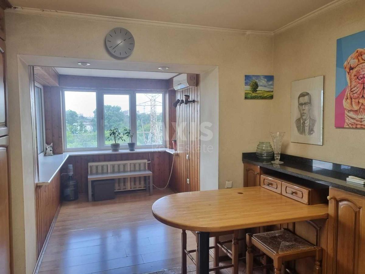 3k apartment vul. Obolons'ka 477