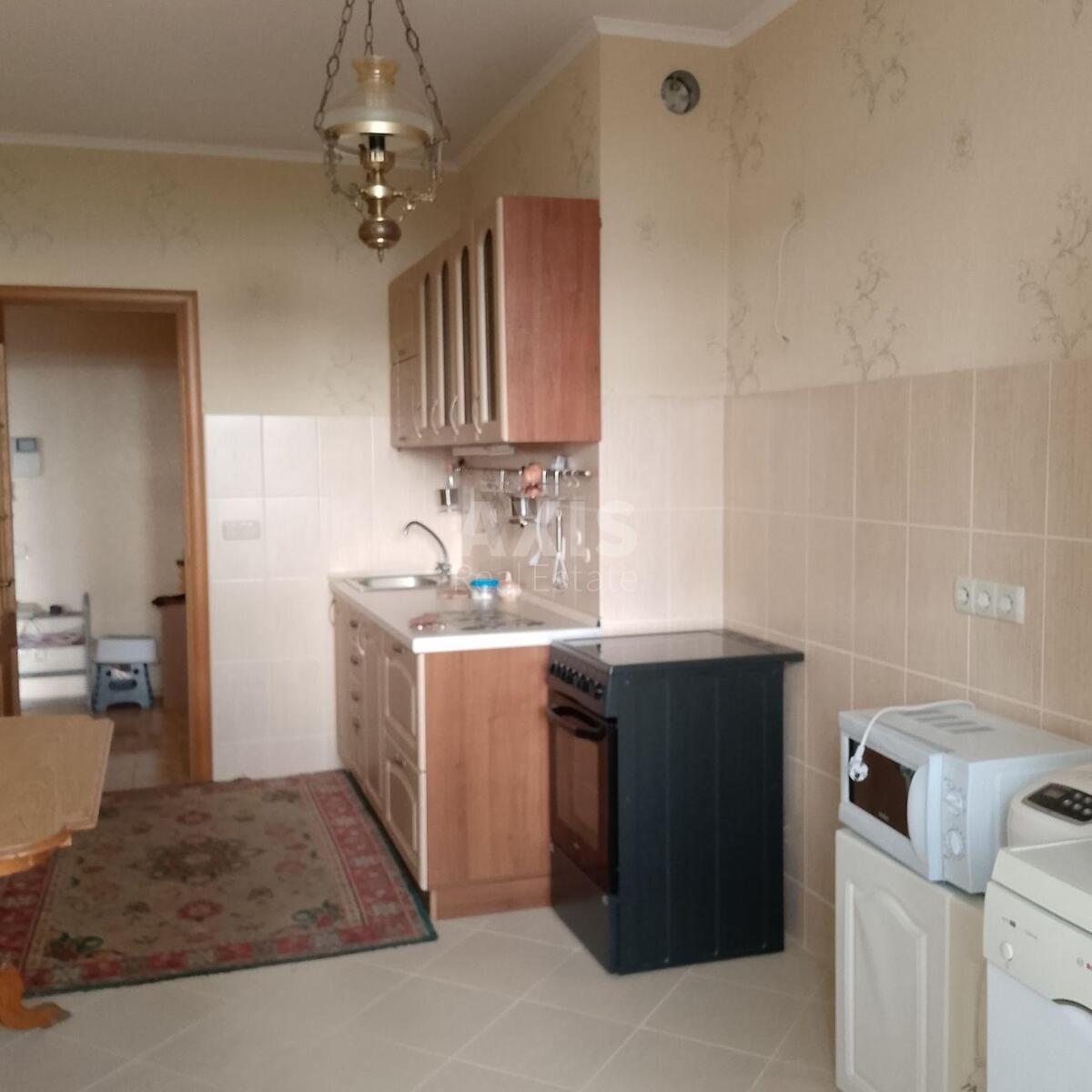 2k apartment vul. Krams'kogo Ivana 95