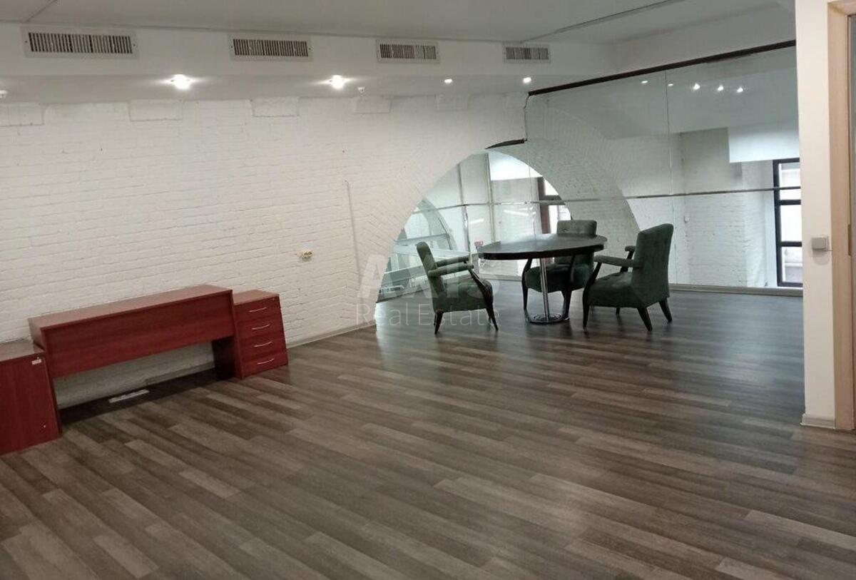 Office vul. Rybal's'ka 22, 465m22