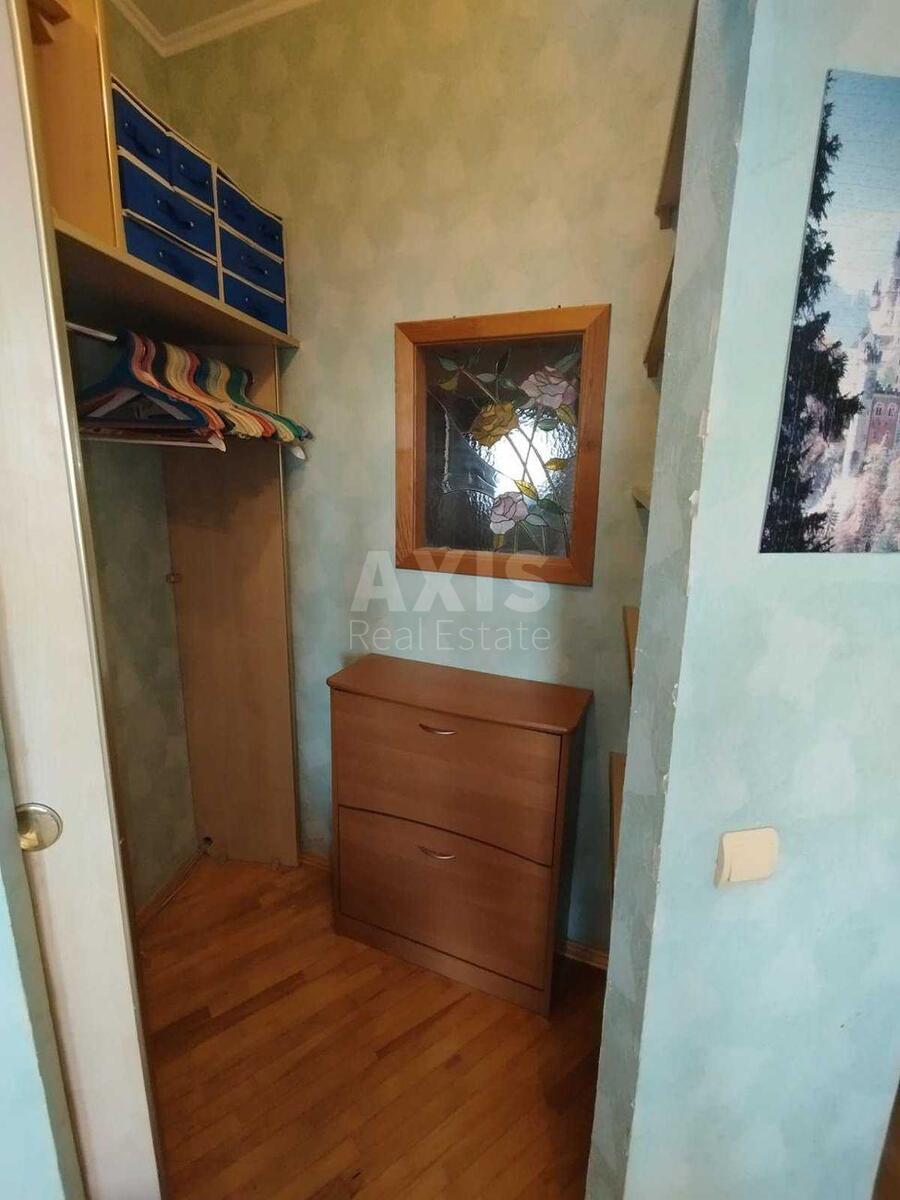 2к квартира ул. Уинстона Черчилля 18Б6222613