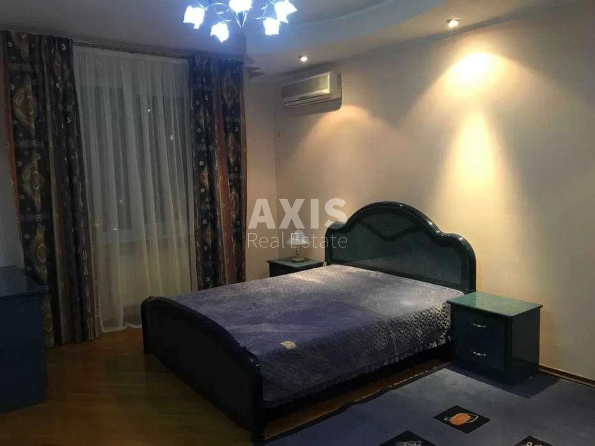 3k apartment vul. Knjazhyj Zaton 21
