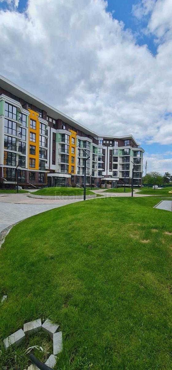 1k apartment vul. Radystiv 32