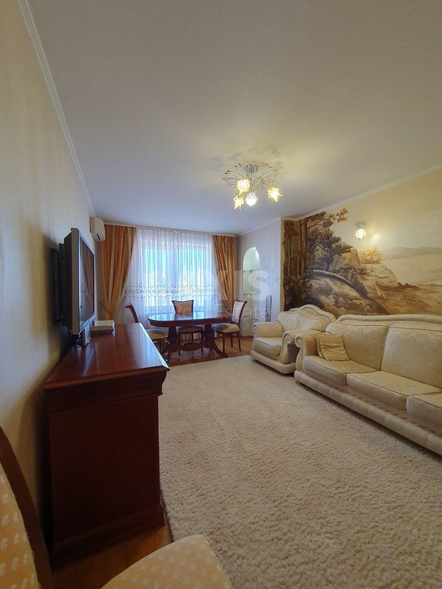 3к квартира ул. Ахматовой Анны 16Б584822