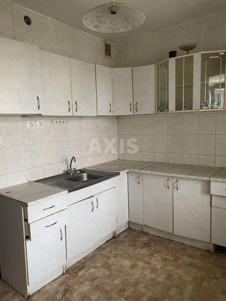 4k apartment vul. Zakrevs'kogo Mykoly 5А