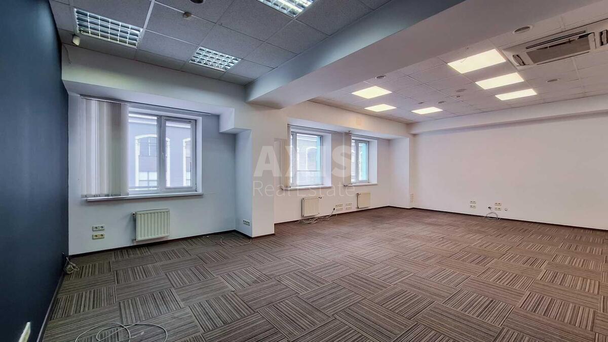 Office vul. Pymonenka Mykoly 13, 344m23