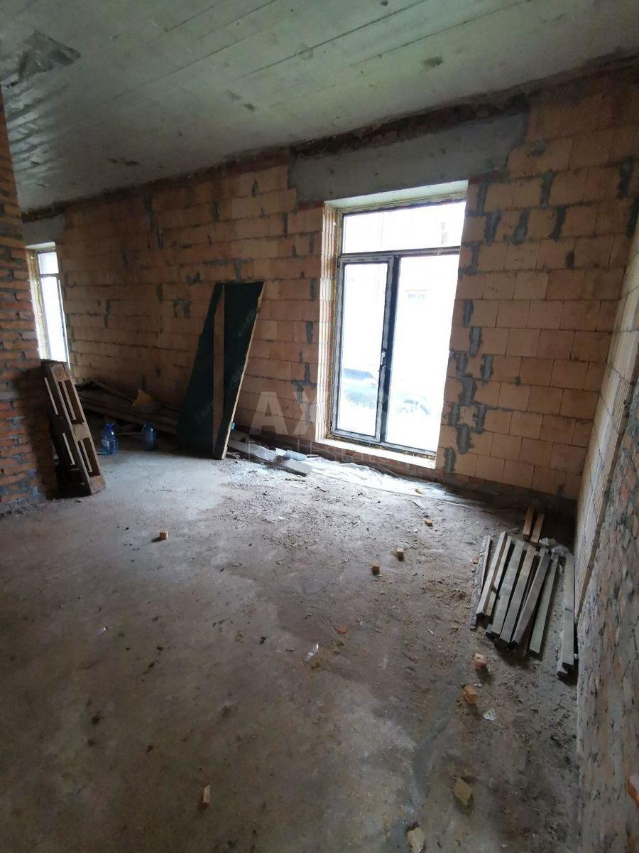 Дoм ул. Богатырская, 235м2, город Киев2
