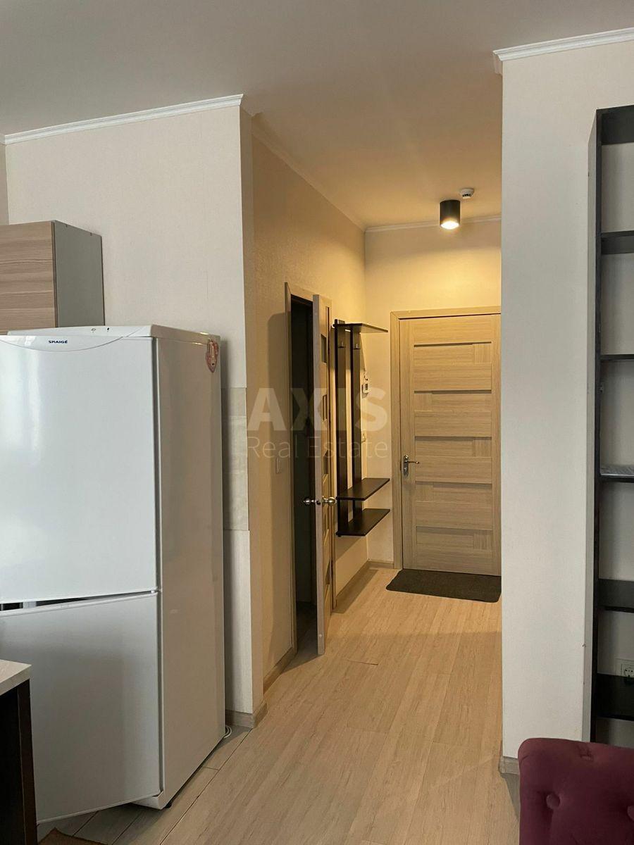 1k apartment vul. Petra Kalnyshevs'kogo 63