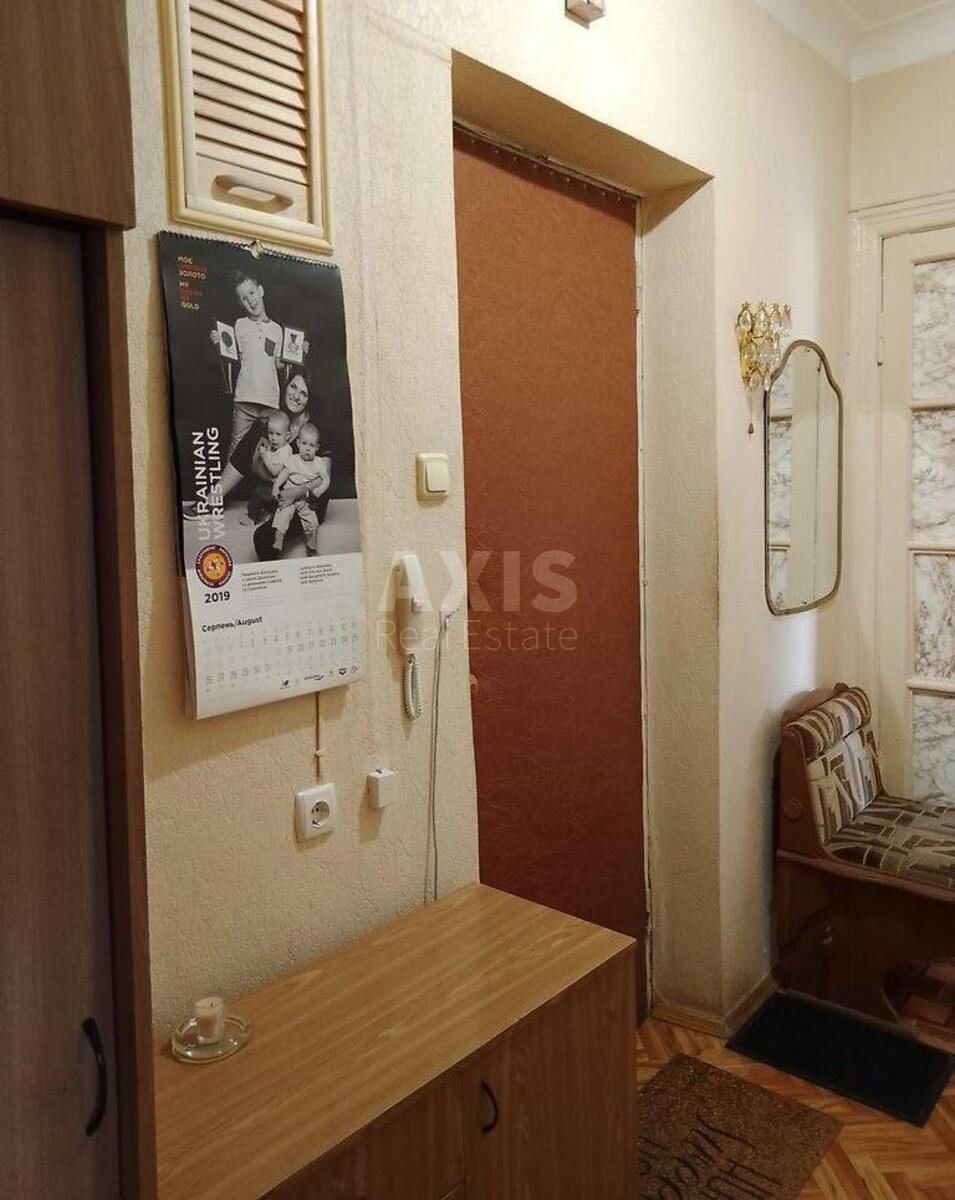 2k apartment vul. Simferopol's'ka 5/18