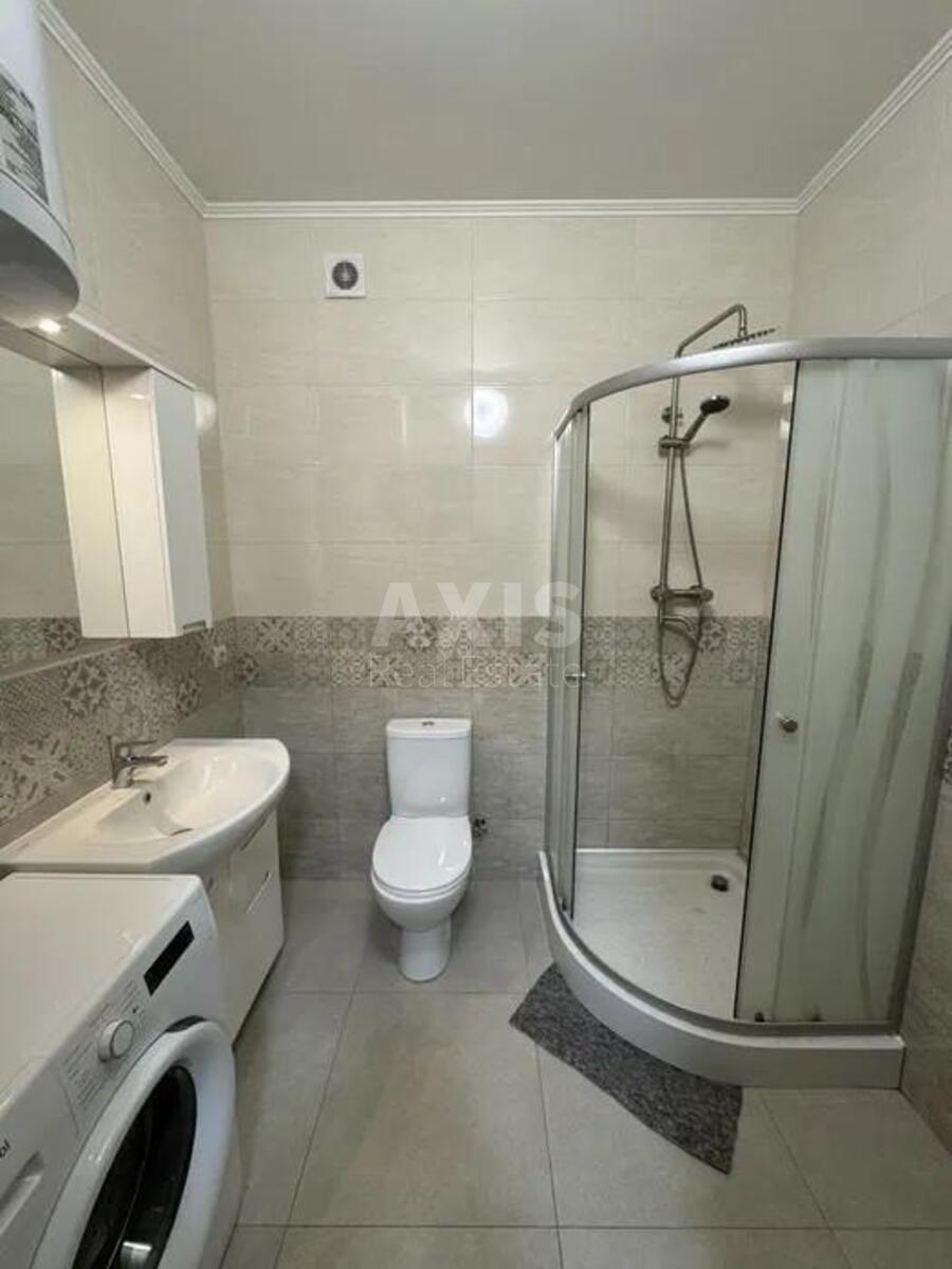 1k apartment vul. Rodyny Kristeriv 208