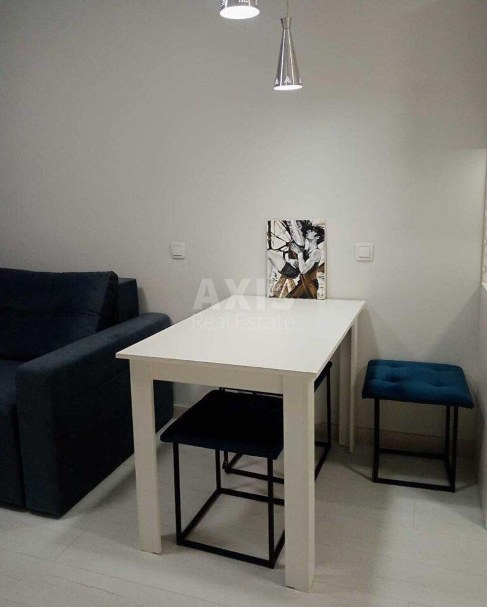 1k apartment vul. Myhajla Maksymovycha 24В1