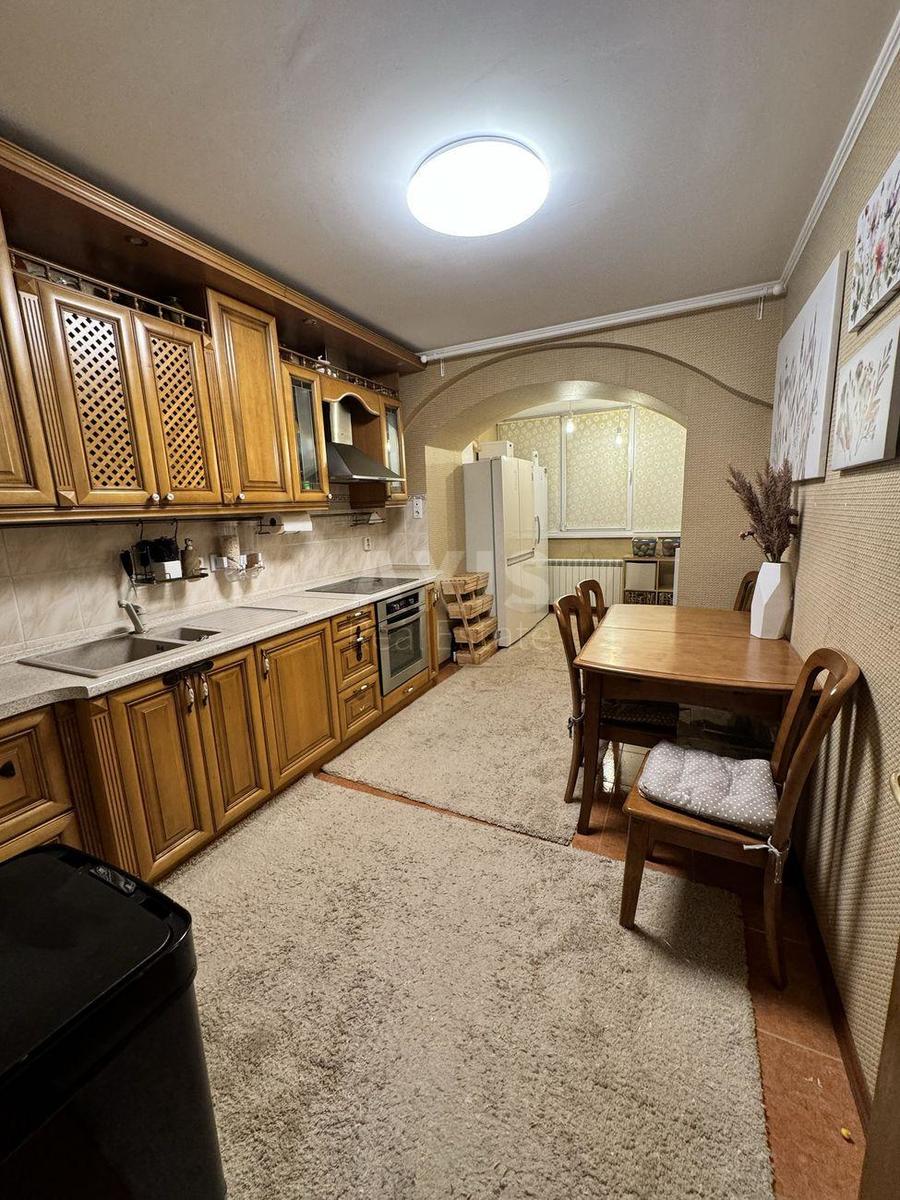 4k apartment vul. Avgustyna Voloshyna 2А6