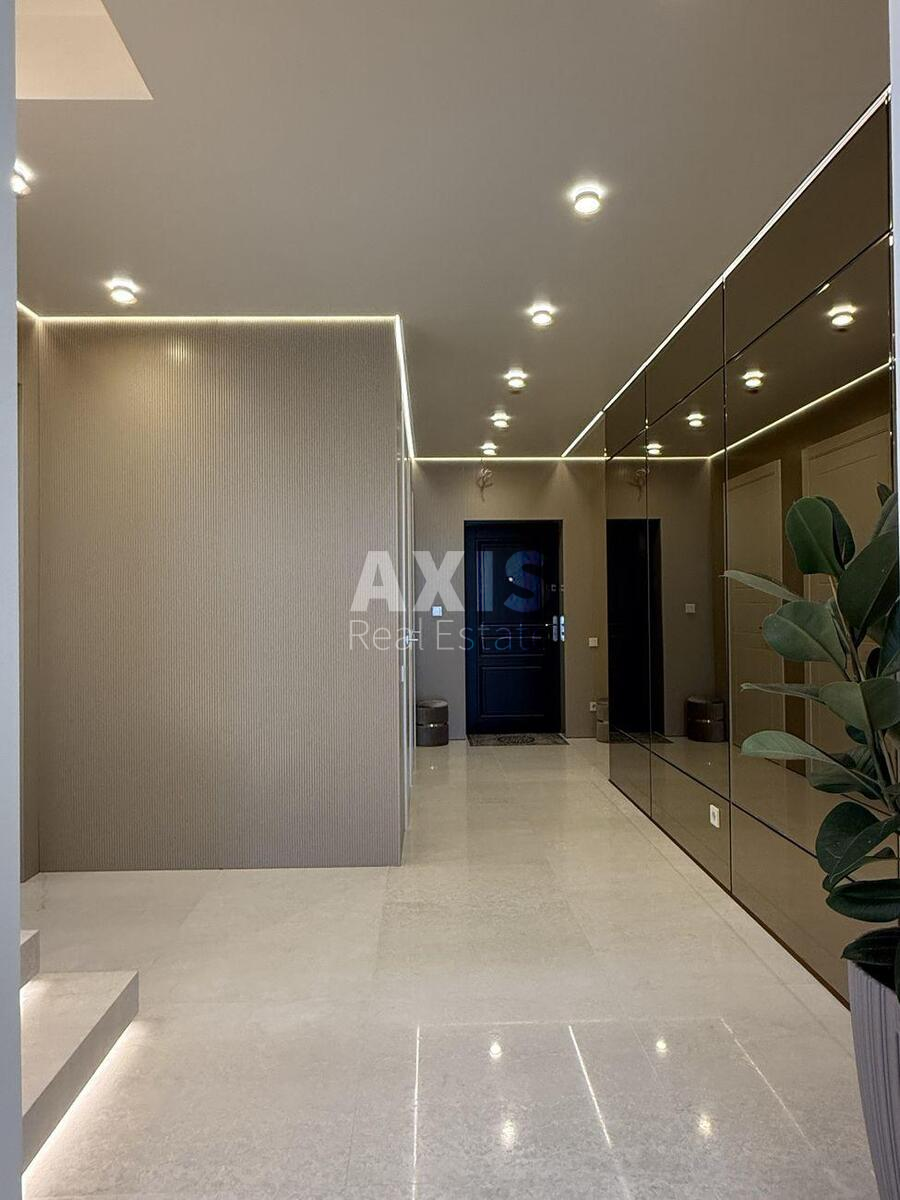 5к квартира ул. Антоновича 1095884111