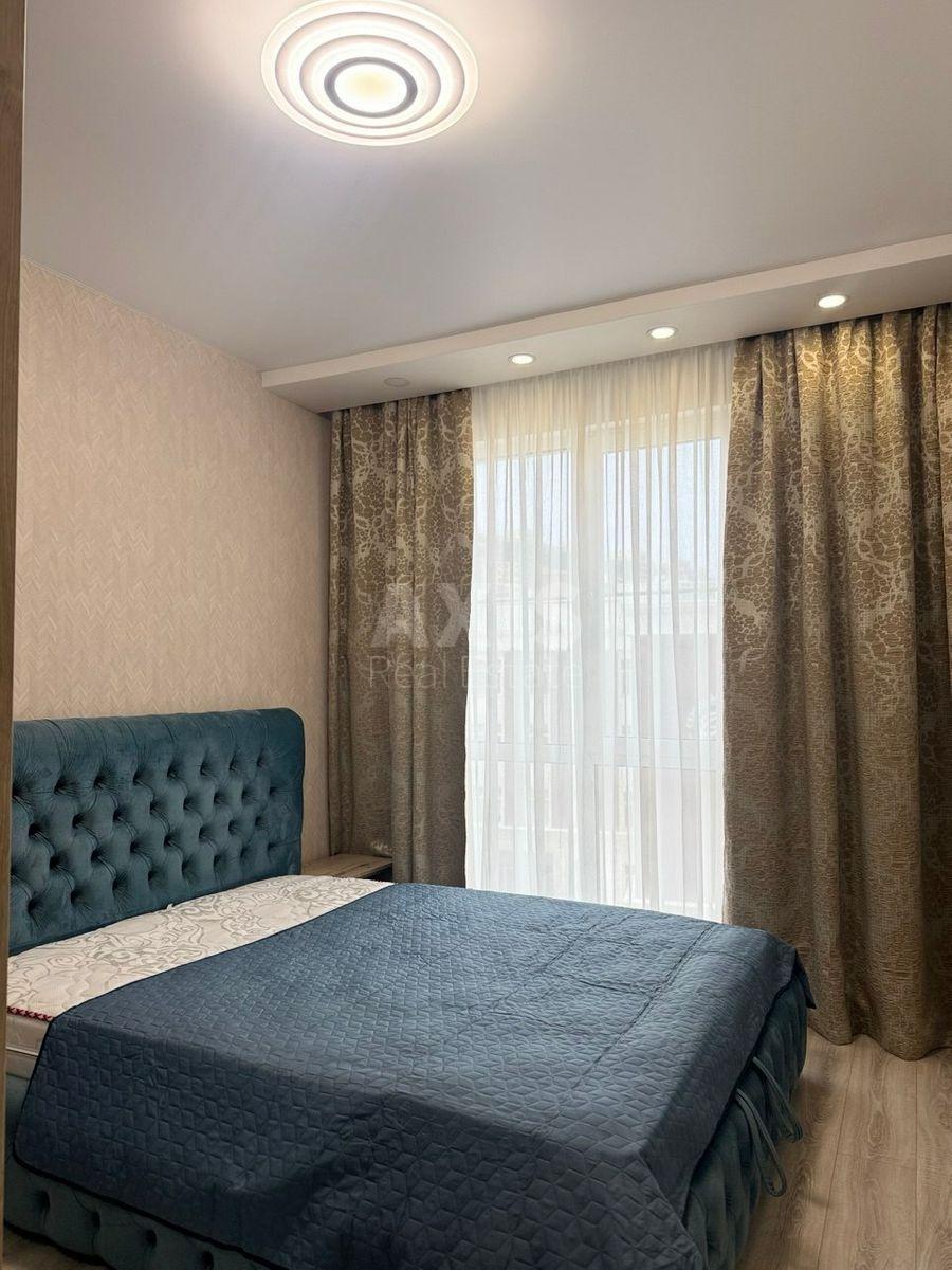 1k apartment vul. Myhajla Maksymovycha 262