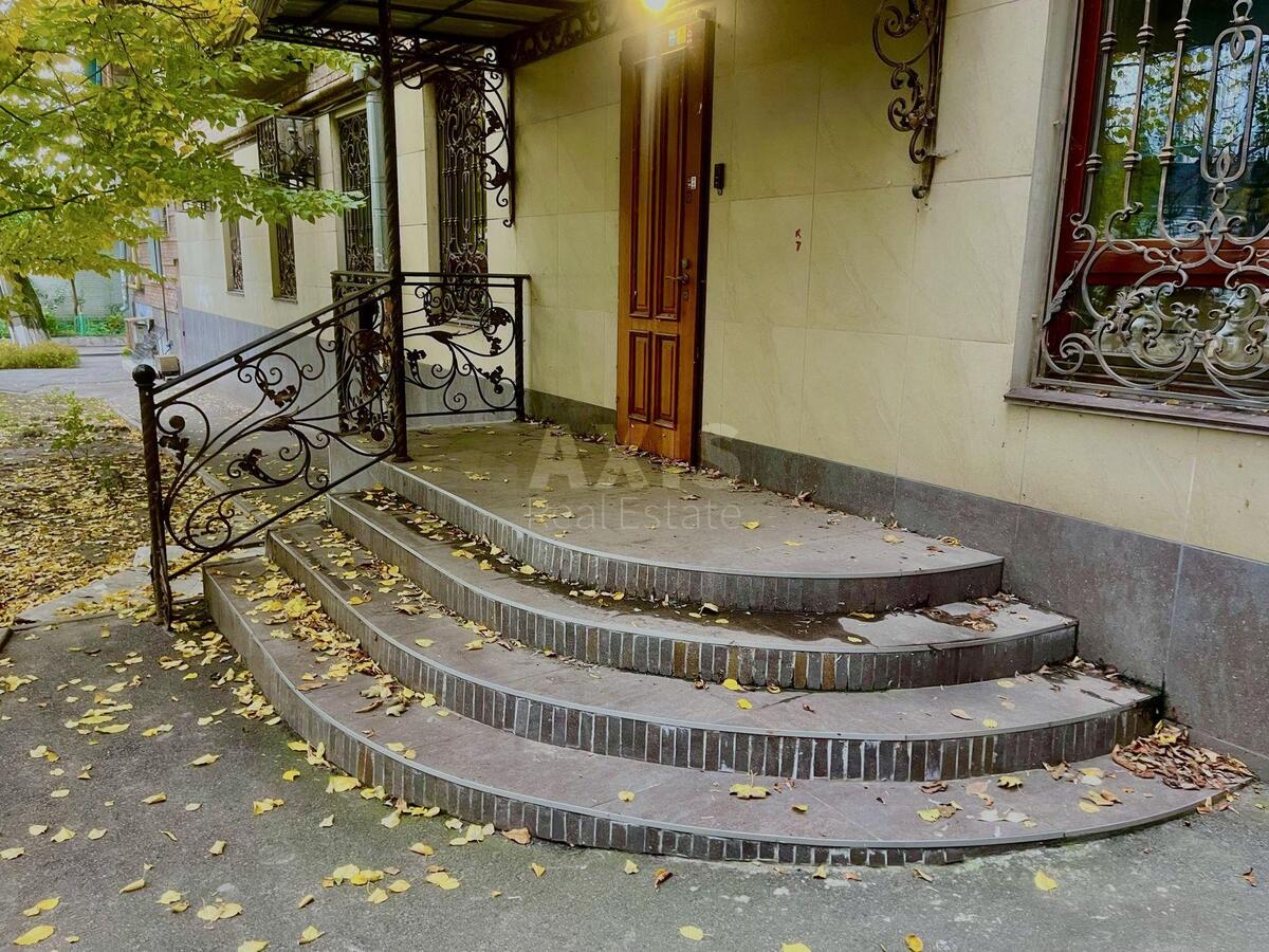 Office vul. Velyka Vasyl'kivs'ka 114, 76m2625450