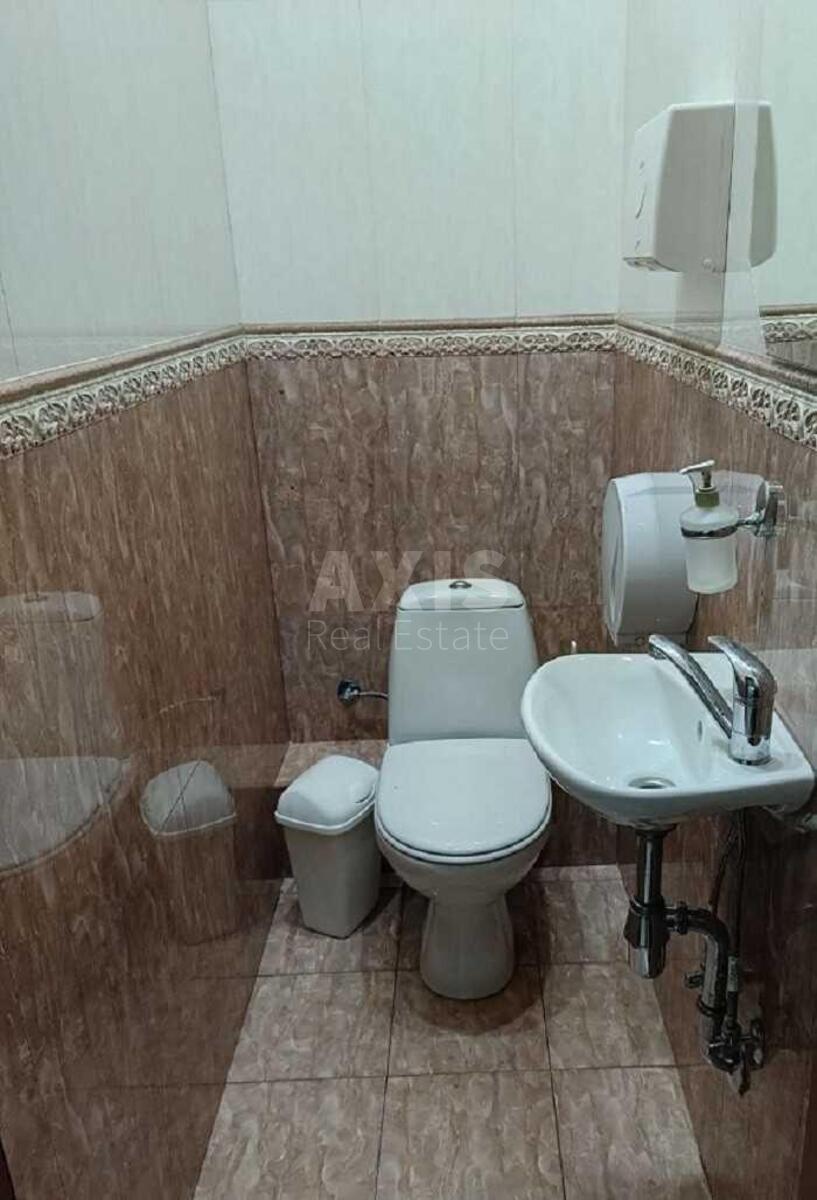 Офис ул. Евгения Коновальца 32Г, 177м26232617