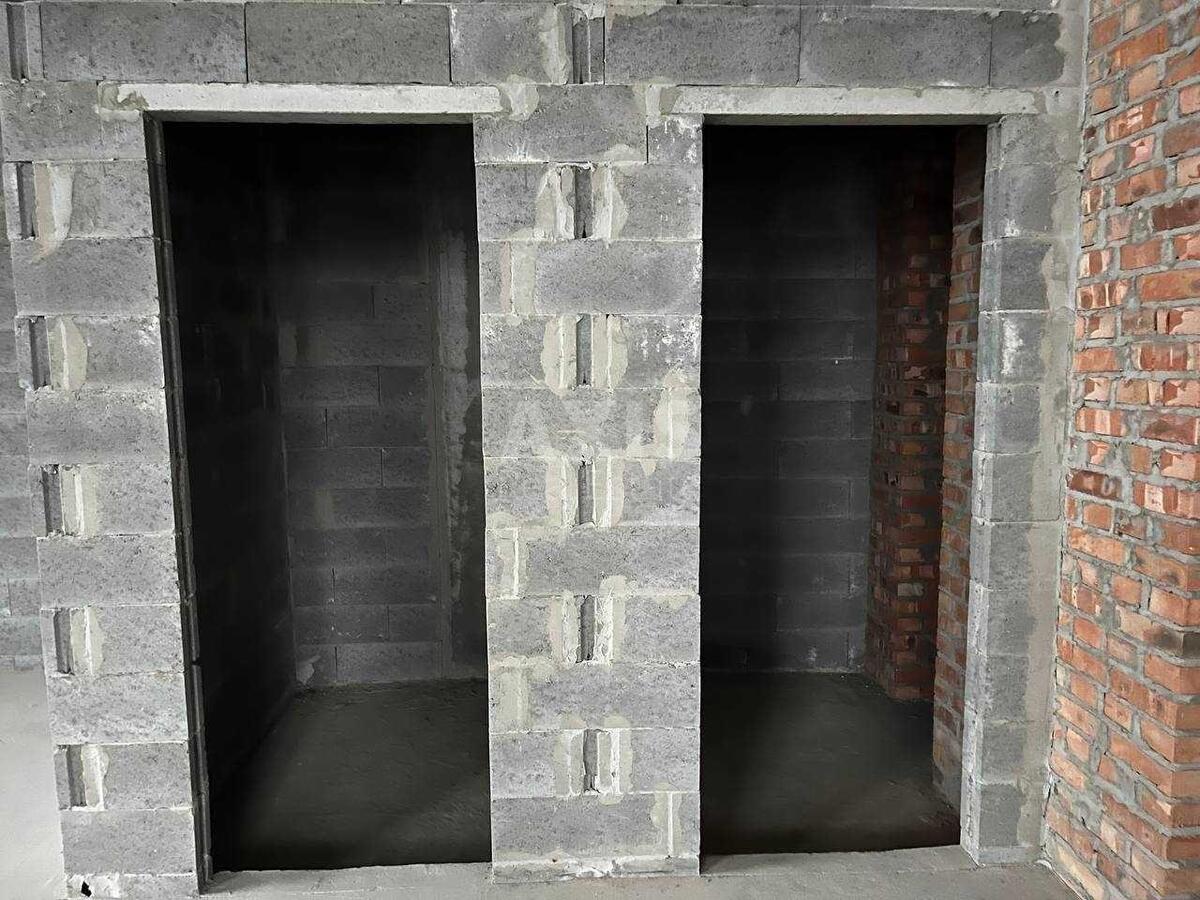 Service object vul. Oleksandra Olesja 3, 56m2574087