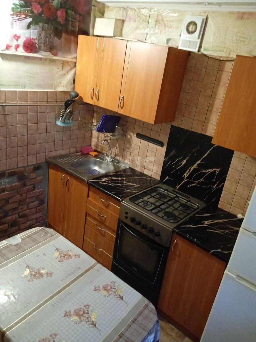 2к квартира бул. Перова 220