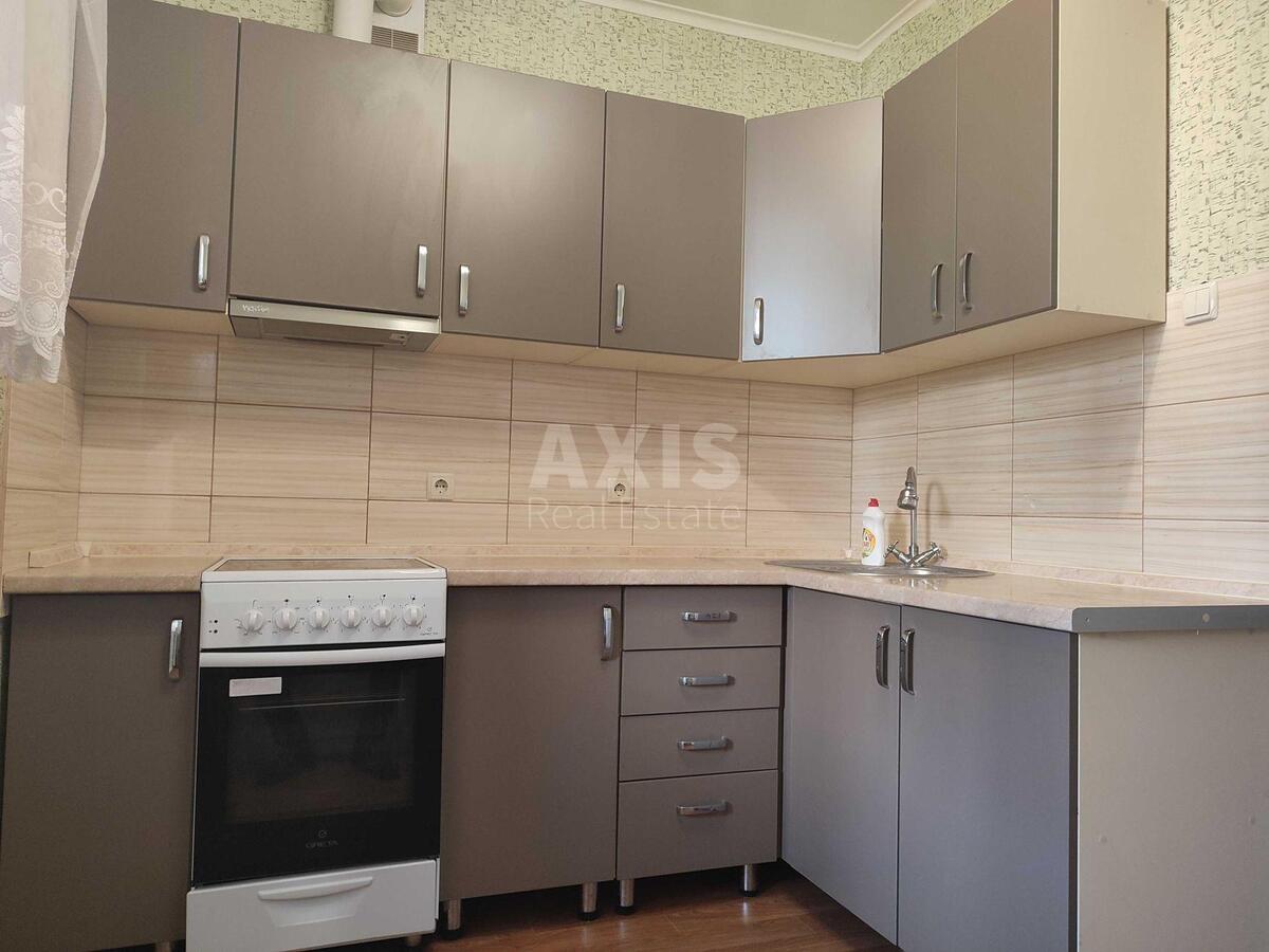 1k apartment vul. Revuc'kogo 42